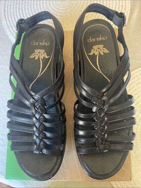 Dansko Dana sandal 38 excellent condition